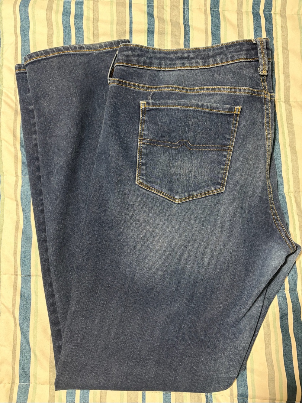 Arizona Women’s Blue Denim Jeans - Classic Mid Wash